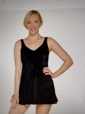 NWT Fit 4 U Women Black VNeck 1 Piece Fit & Flare Swimdress attached Panties 14